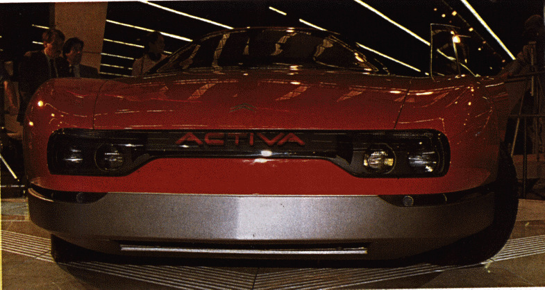 The 1988 Paris Motor Show picture of Citroen Activa, front view