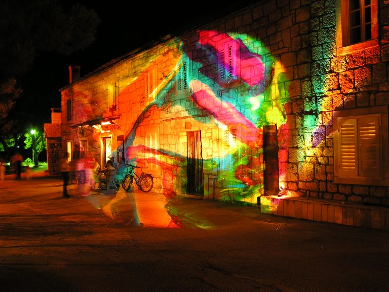 Light Art in the Centre of Lovishte 2004